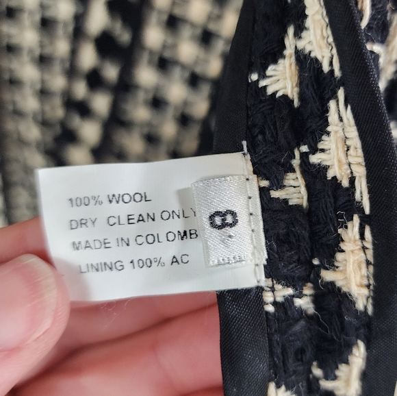 Designer Amelia Toro 100% wool jacket top with short sleeves size 8 - Picture 5 of 8